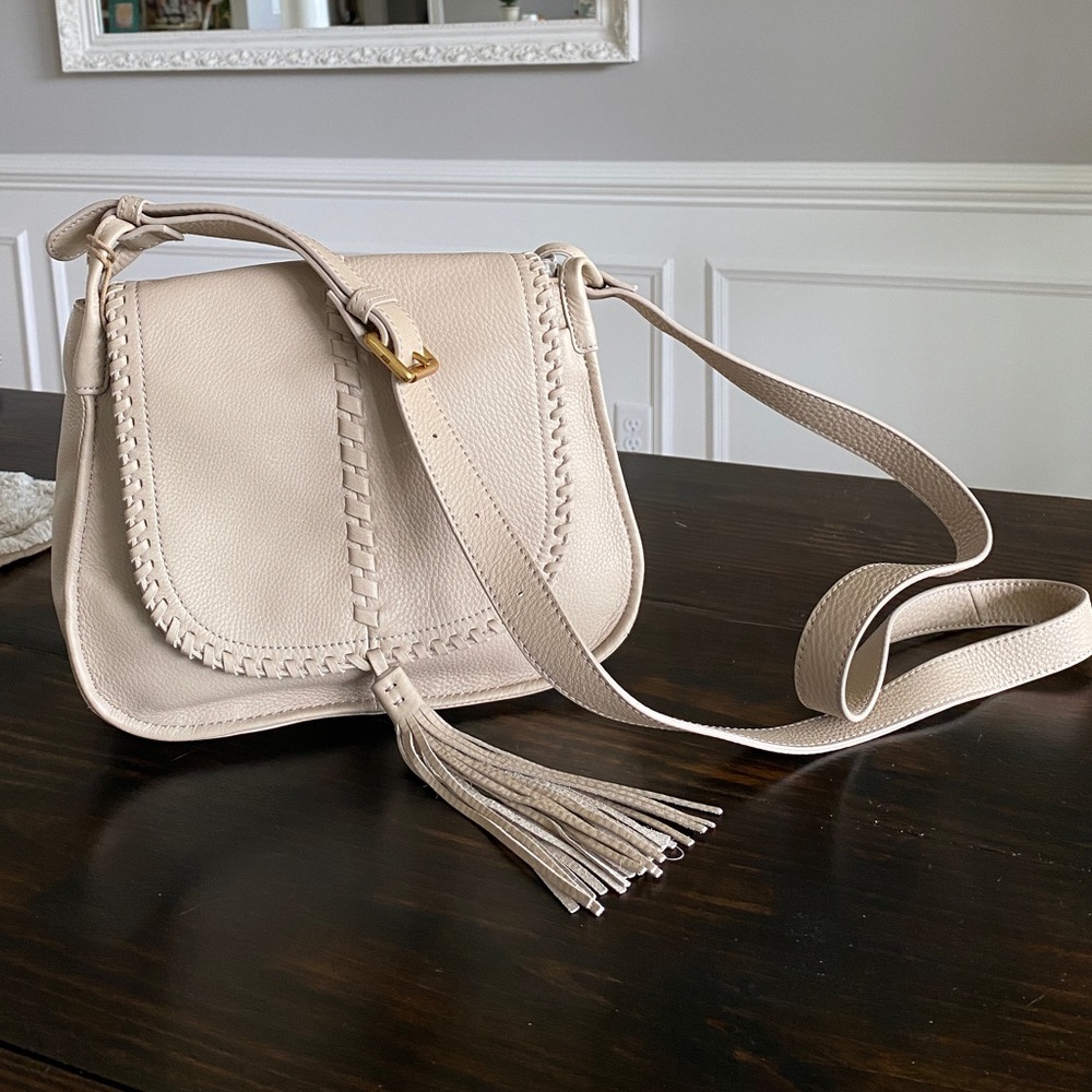 *NWT* HOBO Crossbody
